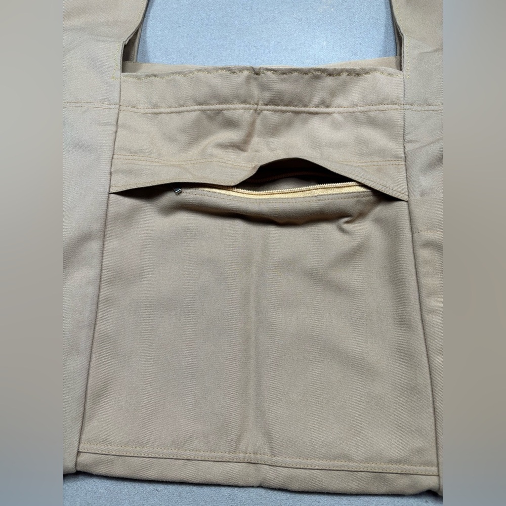 Embroidered Buddhist "Nam Mo A Di Da Phat" Messenger Bag - Picture 5 of 16